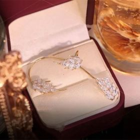 Jewelry Trend Diamond Leaf Feather Zircon Ear Clip (Color: Golden right ear)